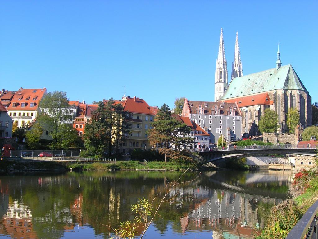 Ferienwohnungen Am Stadtpark Goerlitz Номер фото